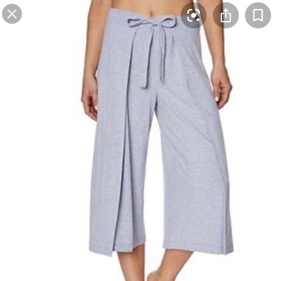 BetsyJohnson🦩Performance loungewear wide-leg pant - Picture 9 of 9